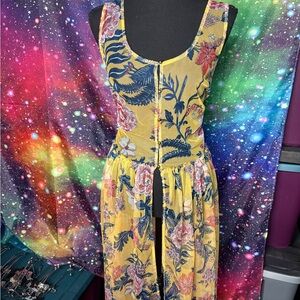🤑 5 for $25 
Floral Yellow Jumpsuit